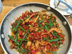 钢盆辣子鲜鱿-渔乡米香·剁椒鱼头(四方坪店)
