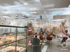 面包甜点陈列柜-奈雪的茶(市百一店)