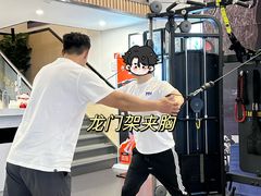 -思迈威健身(积玉桥万达店)