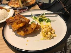 鸡肉配玉米沙拉-清真·艾美可餐厅(大悦汇店)