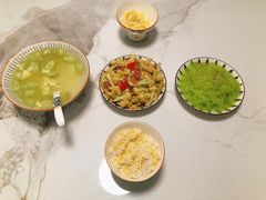 -鲸育宝宝月嫂(徐汇店)
