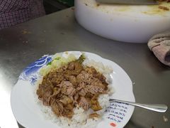 -渝之汇牛肉豌杂面