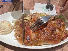 -玛格萝妮比萨屋(四平店)