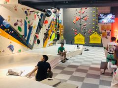 -CLIFFS颗粒攀岩(萧山众安店)