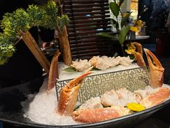 -蟹犇前•帝王蟹雪蟹(陆家嘴店)