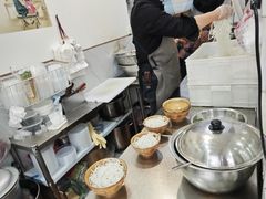 -正宗李家土鸡米线店