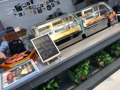 面包甜点陈列柜-长申超市(美食城店)