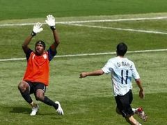 -飞梦少儿足球培训(塘桥校区)