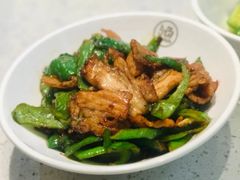 辣椒炒肉-江渔儿酸菜鱼(港湾1号店)