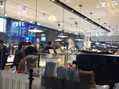 -巴黎贝甜(大宁国际商业广场店)