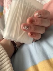 -芮娅时光半永久纹眉·美甲美睫·皮肤管理