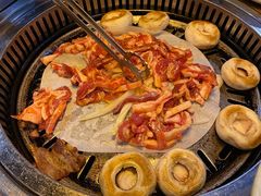 -豚豚猪村烤肉·韩国烤肉(总店)