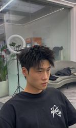 点击看大图 -尤司男士国潮理发馆