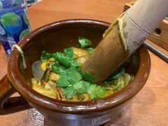 -老滇山寨•云南特色菜•地方菜•民族风情歌舞表演(金碧店)