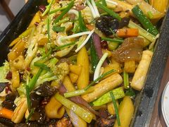 -干老庆贵州留一手烤鱼·地摊火锅(财经大学店)