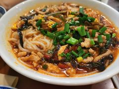 泡椒肉丝米粉-袁妈红豆汤(重庆总店)
