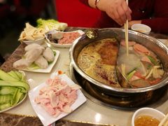 -朱氏胖子烂火锅(洪崖洞店)