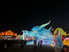 -淄博花灯齐彩城