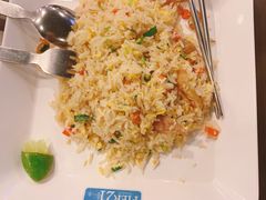 -Pier 21 (Terminal 21 Asok)