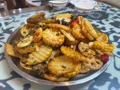 -何哥鲜鱼餐厅(龙湖花园店)