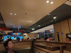 -海底捞火锅(宝龙广场夜宵主题店)