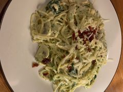 奶油罗勒鸡肉意面-萨尔瓦多Salvador's