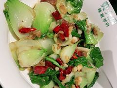 小炒上海青-费大厨辣椒炒肉(太平老街店)