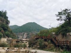 -黄花溪