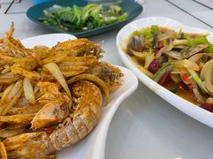 -覃记海鲜美食餐厅