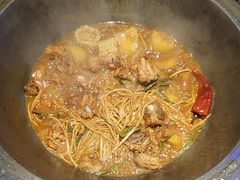 -山里屯铁锅炖·东北菜(康桥店)