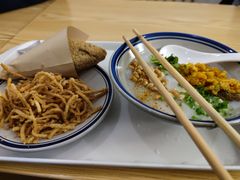 -正南齐北·老街糯米团(洪崖洞店)