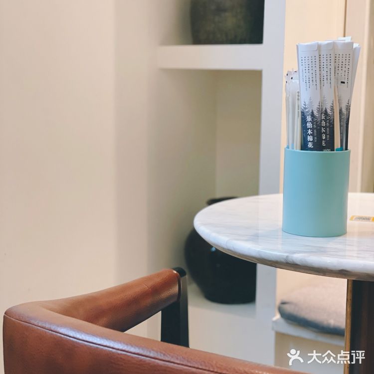 酥酥脆脆，香而不油。热乎的时候更好吃