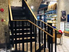 大堂-星巴克臻选(湖滨道店)