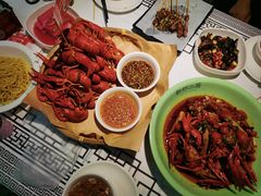 -靓虾二哥长沙地标小龙虾(五一广场店)