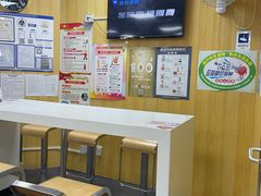 等位区-香妃烤鸡(新奥店)