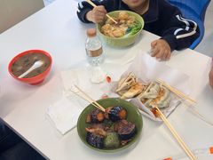 -佑汉小贩大楼熟食中心