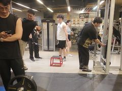 -超鹿运动(大唐世家店)