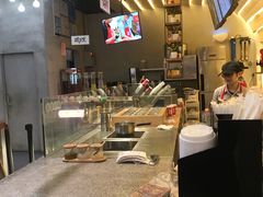 -1828王老吉·草本新茶(珠江新城地铁站店)