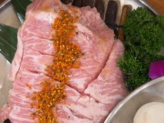 -明洞阿姨·韩式酱蟹烤肉·创意料理(三元桥店)