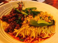 -芙蓉巷成都名小吃(丹尼斯2天地店)