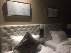 -上海如意智慧酒店(上海科学院店)