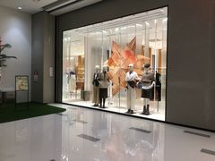 -中航城君尚购物中心