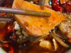 -渝信川菜 · 川味家常菜(财富购物中心店)