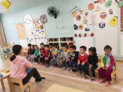 -黄浦乐烁龙鱼宝贝托育园(海潮路校区)