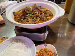 -富正毅三下锅·湘西韵味(天门山索道店)
