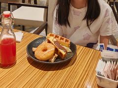 -亚特兰蒂斯-番红花海鲜自助餐厅·鲜活海鲜·小火锅
