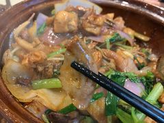 鸡煲-胡须佬鸡煲四季火锅(海雅缤纷城店)