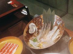 -牛New寿喜烧(虹桥新天地店)