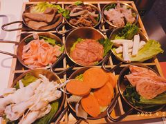 -潮火锅·麻辣牛肉火锅(观音桥方圆·LIVE店)