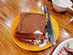 招牌漏奶华-澳门陈光记烧味饭店(南京德基广场店)